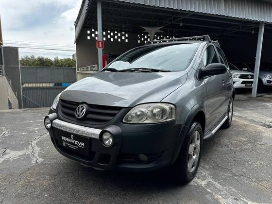 VOLKSWAGEN CROSSFOX 1.6 MI FLEX 8V 4P MANUAL VOLKSWAGEN CROSSFOX 1.6 MI FLEX 8V 4P MANUAL